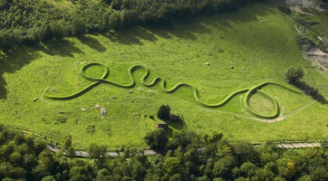 Maya Lin, “11 Minute Line,” 2004, The Wanås