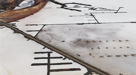 Edward Burtynsky – Industrial Abstract