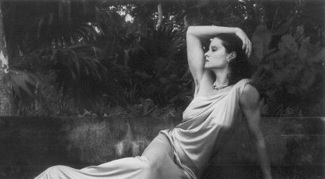 Robert Mapplethorpe Lisa Lyon, 1982, Gelatin silver print, Promised Gift of The Robert Mapplethorpe Foundation to the
J. Paul Getty Trust and the Los Angeles County Museum of Art, © Robert Mapplethorpe Foundation.