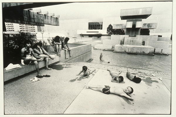 Miguel Gandert A selection of photographs from the  Varrio San Jose project (1982–86) and  The Essential Landscape: The New  Mexico Photographic Survey (University of New Mexico Press for the Museum of Fine Art, Museum of New Mexico, 1985) Bathers, First Plaza, Albuquerque, 1983 Archival Digital Prints Courtesy of the artist 