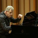 <ns>AWOL</ns> Mark Robson at piano 150x150 <ns>AWOL</ns>