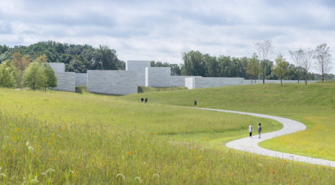 Approach to the Glenstone Pavilions. Photo by Iwan Baan.