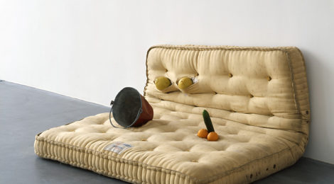 Sarah Lucas, Au Naturel, 1994, ©Sarah Lucas, courtesy Sadie Coles HQ, London