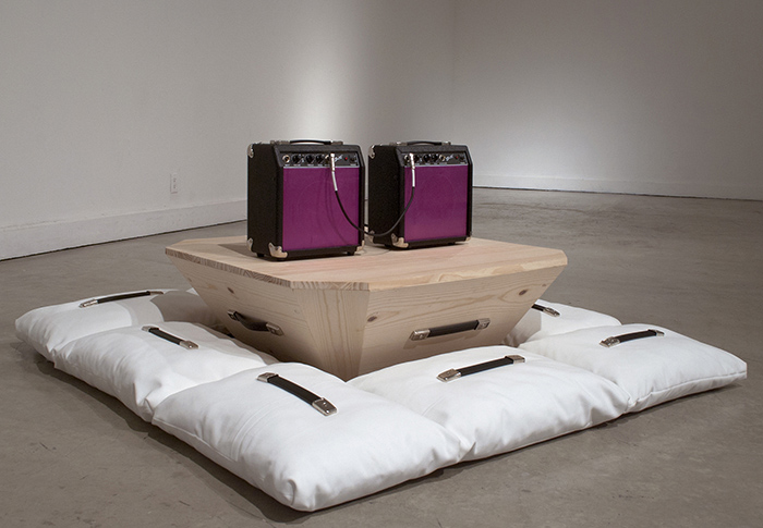 Vabianna Santos: Space is Noise