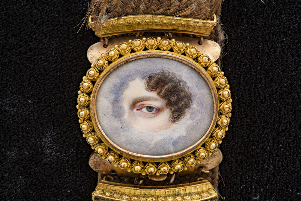 Lover’s Eyes: Eye Miniatures from the Skier Collection Seeing Eye to Eye